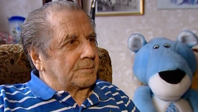 W chorzowskim szpitalu zmarł Gerard Cieślik. Legendarny piłkarz Ruchu miał 86 lat.