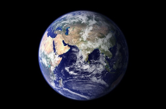 Europejski satelita GOCE rozpadł się i w poniedziałek nad ranem spłonął w atmosferze - podała Europejska Agencja Kosmiczna.
