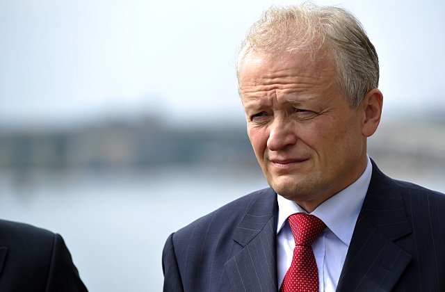 Prezes Polsko-Ukraińskiej Izby Gospodarczej Jacek Piechota powiedział w Rozmowach pod krawatem, że nawet w otoczeniu prezydenta Wiktora Janukowycza coraz więcej osób opowiada się za integracją z Unią Europejską.