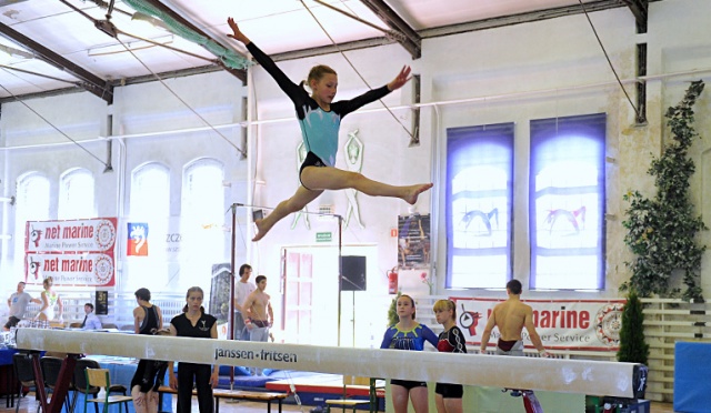 W zawodach gimnastycznych w Szczecinie wystąpiło w sumie 66 zawodników i zawodniczek z Polski, Rosji, Łotwy, Białorusi oraz Danii. Fot. Łukasz Szełemej [Radio Szczecin] Małżeństwo ze Szczecina najlepsze w gimnastycznym memoriale [ZDJĘCIA]