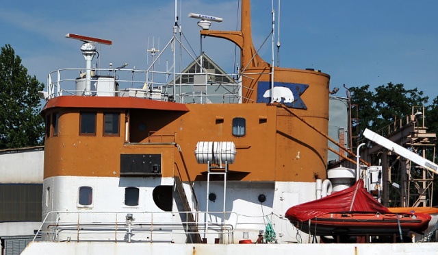 Najstarszy norweski statek do połowu fok, Polarstar, jest odbudowywany w Szczecinie. Fot. Łukasz Szełemej [Radio Szczecin] "Interesuje się nim cała Norwegia". Dawny blask odzyska w Szczecinie [ZDJĘCIA, WIDEO]