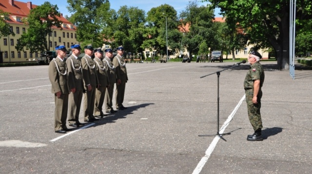 "Dwunastka" ćwiczy przed świętem Wojska Polskiego. Fot. Por. Błażej Łukaszewski/12 Dywizja Zmechanizowana w Szczecinie. Żołnierze przemaszerują przez Wały Chrobrego. Jana z Kolna będzie zamknięta [ZDJĘCIA]