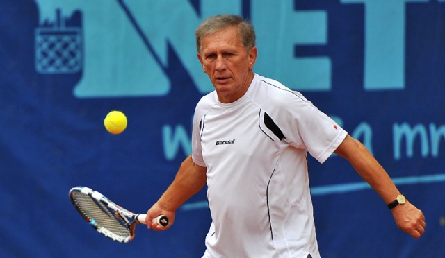 Jan Englert. Fot. Łukasz Szełemej [Radio Szczecin] Gwiazdy świecą na szczecińskich kortach [ZDJĘCIA]