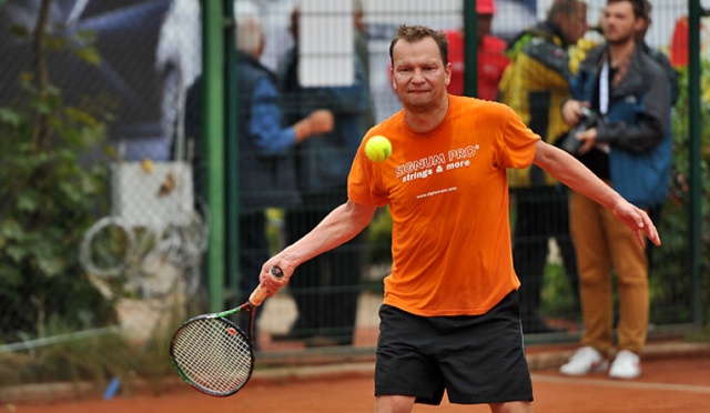 Tomasz Jachimek. Fot. Łukasz Szełemej [Radio Szczecin] Gwiazdy świecą na szczecińskich kortach [ZDJĘCIA]