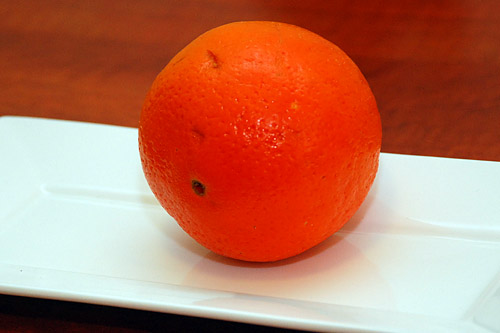 Rosjanie nakładają kolejne embargo na polskie produkty - podają ogólnopolskie media. Zakazali importu z Polski produktów pochodzenia roślinnego reeksportowanych przez nasz kraj.