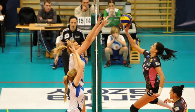 Siatkarki Chemika Police sobotnim zwycięstwem z Aluprofem Bielsko-Biała 3:1 zakończyły ligowy maraton w rozgrywkach o mistrzostwo Polski.