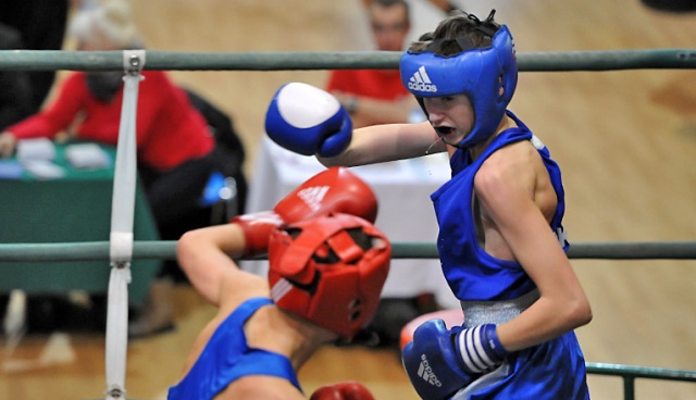 To była gratka dla fanów boksu, walczyło ponad stu pięściarzy [ZDJĘCIA]