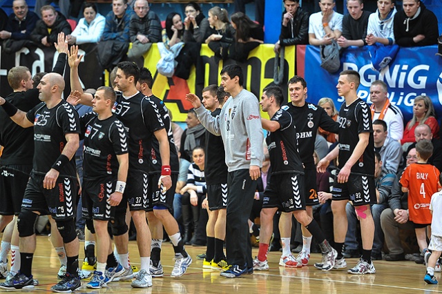 Piłkarze ręczni drużyny GAZ-SYSTEM Pogoń Szczecin przegrali w niedzielę z Górnikiem Zabrze 25:27 w Superlidze.