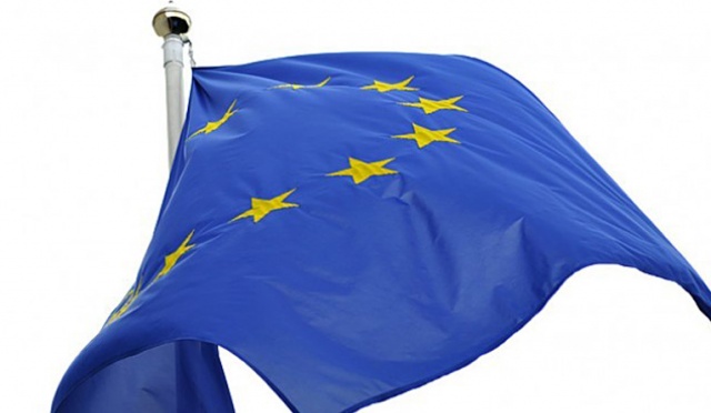 Zamrożone konta i cofnięte wizy. UE wprowadza sankcje za przemoc na Ukrainie