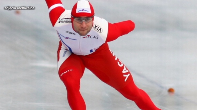 Kanadyjscy łyżwiarze, którzy przegrali z Polakami walkę o olimpijski brąz, krytykują biało-czerwoną sztafetę. Ich zdaniem polscy panczeniści byli mniej zmęczeni, bo odpuścili bieg półfinałowy przeciwko Holendrom - podaje Gazeta Wyborcza.
