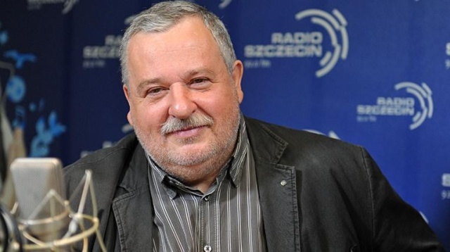 Stronnictwo Konserwatywno-Ludowe wyprowadza sztandary. W sobotę partia, z której wywodzą się m.in. prezydent Bronisław Komorowski, Jan Rokita i Artur Balazs zostanie rozwiązana. Cześć działaczy przejdzie do ugrupowania Jarosława Gowina, Polska Razem.
