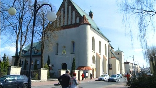 Relikwie ks. Popiełuszki zniknęły z kościoła w Wieluniu w województwie łódzkim.