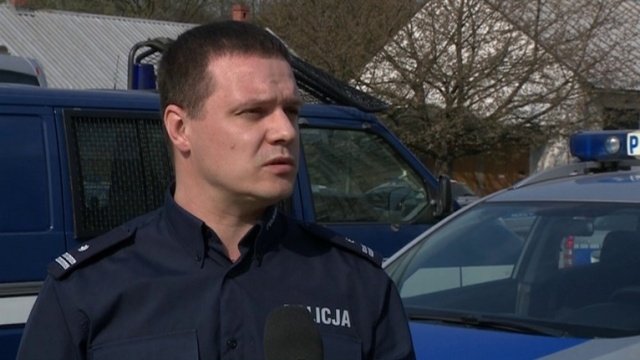 Policyjna obława na ulicach Krakowa. W czwartek nad ranem mundurowi próbowali zatrzymać złodzieja samochodu.