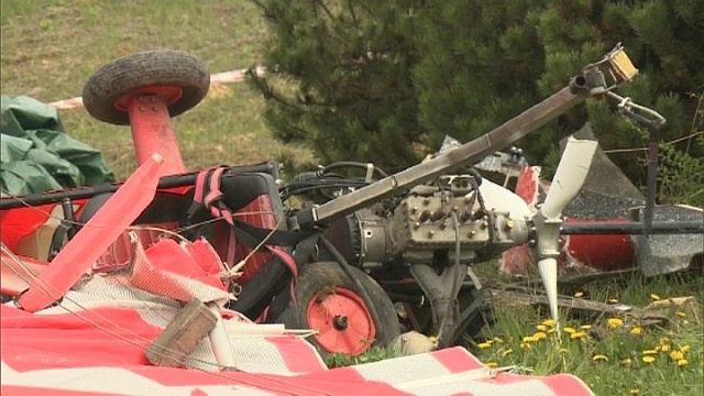 Dwaj mężczyźni - pilot i pasażer motolotni - zginęli w miejscowości Jaksice w powiecie miechowskim w Małopolsce.