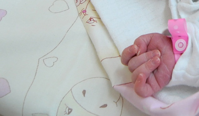 Tysiące kobiet, które prowadzą firmę będzie miało obniżone zasiłki macierzyńskie - donosi Gazeta Wyborcza. Nastąpi to w styczniu przyszłego roku.