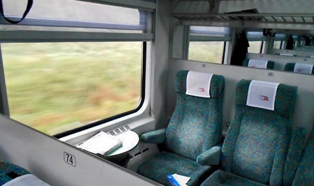 Polska na razie nie stara się o dofinansowanie z Unii Europejskiej na remont polskiego odcinka trasy kolejowej Szczecin-Berlin, bo wolno idą przygotowania do modernizacji po niemieckiej stronie - taki komunikat przysłało do naszej redakcji biuro prasowe Ministerstwa Infrastruktury i Rozwoju.