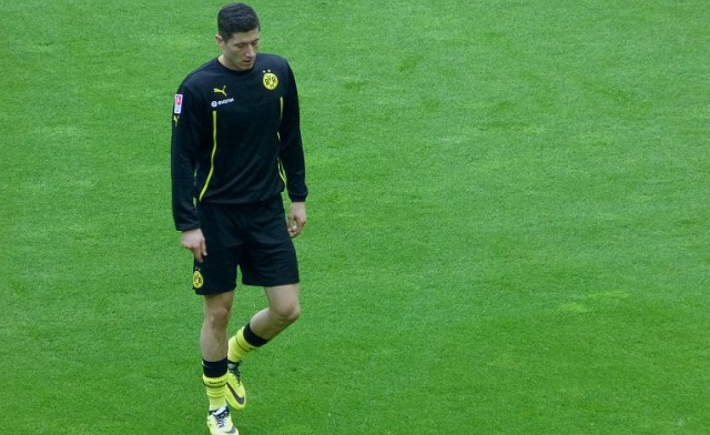 Robert Lewandowski trafił już do Bayernu Przynajmniej według sprzedawców koszulek.