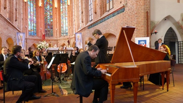 Koncert c-moll Beethovena w interpretacji światowej sławy pianisty Kevina Kennera zakończył XI Szczeciński Festiwal Muzyki Dawnej.