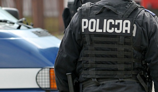 Trzech naczelników stołecznej policji zostało odwołanych za nadużywanie alkoholu podczas wizyty w Polsce prezydenta USA Baracka Obamy.