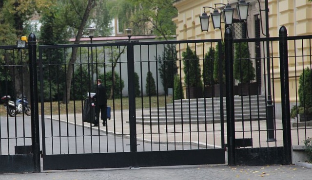 Politycy porównują polską aferę taśmową do amerykańskiej afery Watergate z lat 03970.