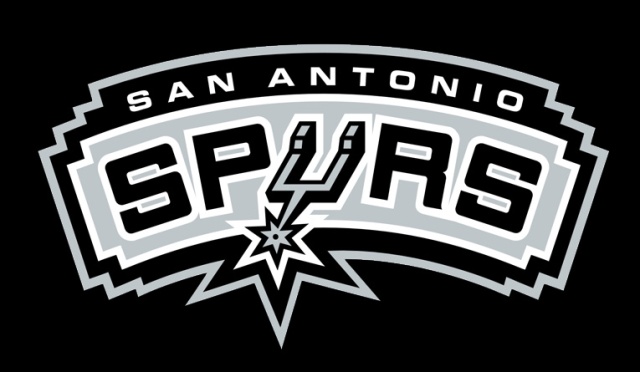 Drużyna San Antonio Spurs mistrzem NBA. W wielkim finale zespół z Teksasu ograł ubiegłorocznych mistrzów - Miami Heat 4:1. Ostatnie, decydujące spotkanie, Spurs wygrali 104:87.