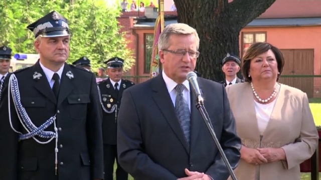 Jeżeli nie uda się zmobilizować władz polskich do działania, to wybory parlamentarne są nieuniknione - tak powiedział w czwartek prezydent Bronisław Komorowski.