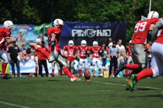 W sobotnie południe rozpoczną się derby Szczecina w futbolu amerykańskim. Cougarsi zagrają z Husarią.