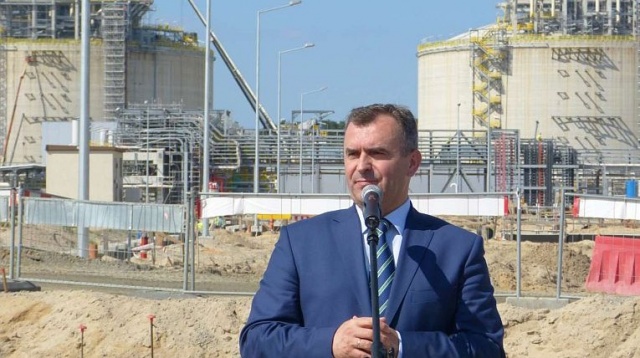 Odbudowa przemysłu stoczniowego w Szczecinie, a w efekcie pobudzenie gospodarcze i odbudowa przemysłu w Zachodniopomorskiem - to zadanie zespołu powołanego przez Ministra Skarbu Państwa.