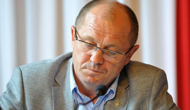 Minister rolnictwa, Marek Sawicki powiedział, że ma zapewnienie od swojego odpowiednika w Wietnamie, że jesienią polscy producenci będą mogli sprzedawać warzywa i owoce na tamtejszym rynku.