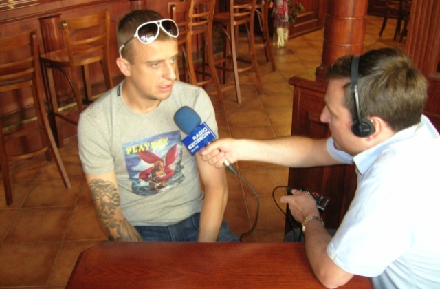 Wychowanek Pogoni Szczecin Kamil Grosicki oraz były gracz Orła Mrzeżyno i Stali Szczecin Grzegorz Krychowiak zostali powołani do piłkarskiej reprezentacji Polski na mecz z Gibraltarem w eliminacjach mistrzostw Europy.