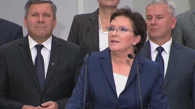 Polska powinna zachowywać się jak rozsądna kobieta - tak przyszła premier Ewa Kopacz mówi o ewentualnej pomocy militarnej dla Ukrainy.