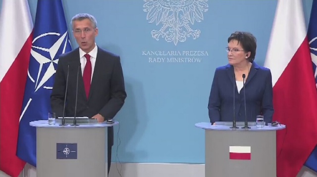 NATO będzie wdrażać przyjęty na szczycie w Newport plan działań na rzecz gotowości i zachowa trwałą obecność we wschodniej części naszego Sojuszu - powiedział nowy sekretarz generalny NATO Jens Stoltenberg po spotkaniu z prezydentem Polski Bronisławem Komorowskim. Potem spotkał z premier Ewą Kopacz.
