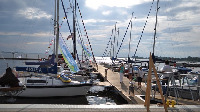 Gubernator obwodu kaliningradzkiego Nikołaj Cukanow zaprasza polskie stocznie jachtowe do inwestowania w Rosji.