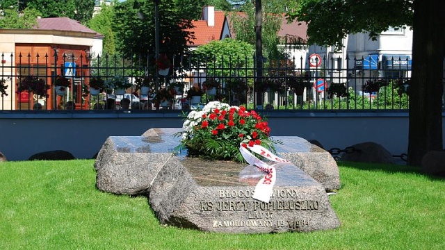 W niedzielę mija 30 lat od męczeńskiej śmierci ks. Jerzego Popiełuszki. Kapelan Solidarności został zamordowany przez funkcjonariuszy SB.