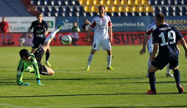 Piłkarze Pogoni Szczecin o punkty w ekstraklasie będą walczyć w niedzielę na Górnym Śląsku. Rywalem Portowców w 14 kolejce rozgrywek o mistrzostwo Polski będzie Górnik Zabrze.