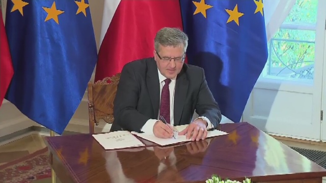 Najważniejszy dokument dotyczący bezpieczeństwa i obronności państwa, czyli Strategię Bezpieczeństwa Narodowego, zatwierdził w środę Prezydent RP, Bronisław Komorowski.