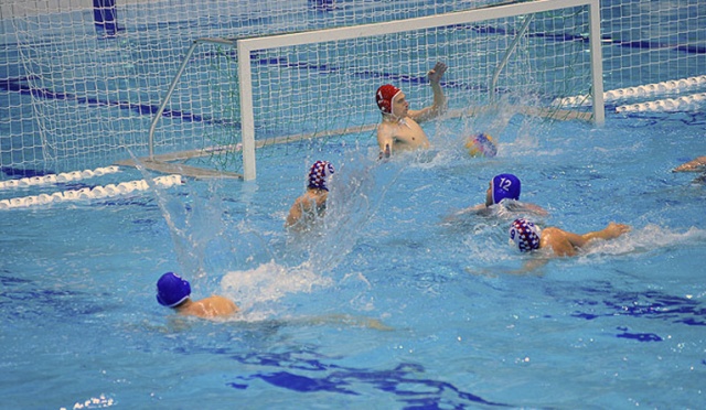 Reprezentacje Polski, Czech i Austrii wystąpią w rozpoczynającym się w czwartek w Szczecinie turnieju Floating Arena Cup 2014 w piłce wodnej mężczyzn.