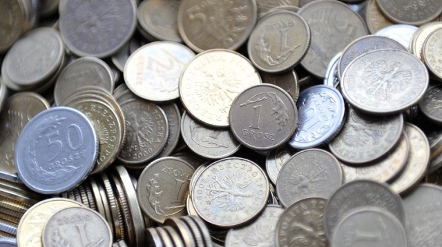 Nie tylko klient może zamknąć swoje konto. Również bank ma do tego prawo, jeżeli wykryje jakieś nieprawidłowości.