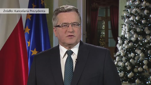 Nowy rok to nowe nadzieje i wyzwania, którym trzeba stawić czoła - mówił w noworocznym orędziu do narodu prezydent Bronisław Komorowski.