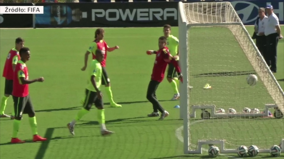 Reprezentacja Chile zmierzy się w sobotę z Brazylią. To będzie mecz jednej ósmej finału piłkarskich Mistrzostw Świata. Fot. SNTV/x-news