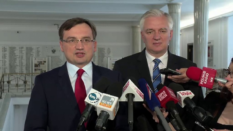 Zbigniew Ziobro i Jarosław Gowin wysłali list do uczestników konwencji środowisk prawicowych organizowanej w sobotę przez Prawo i Sprawiedliwość. Fot. TVN24/x-news