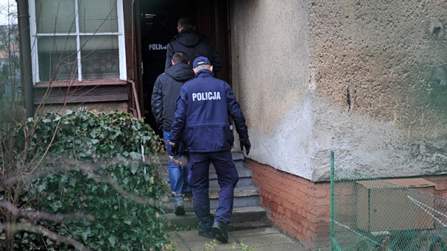 Jedna osoba zginęła w pożarze na ulicy Ku Słońcu. Fot. Łukasz Szełemej [Radio Szczecin] Tragiczny pożar na Ku Słońcu