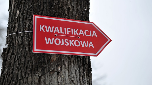 Fot. Łukasz Szełemej [Radio Szczecin] Kwalifikacja wojskowa. "Sytuacja na Ukrainie odstrasza młodych ludzi" [ZDJĘCIA]