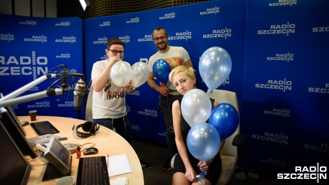 W poniedziałek w Radiu Szczecin wszyscy jesteśmy dziećmi i wszyscy świętujemy. Fot. Konrad Nowak [Radio Szczecin] Wszyscy jesteśmy dziećmi. Szczecinianie składają sobie życzenia [ZDJĘCIA]