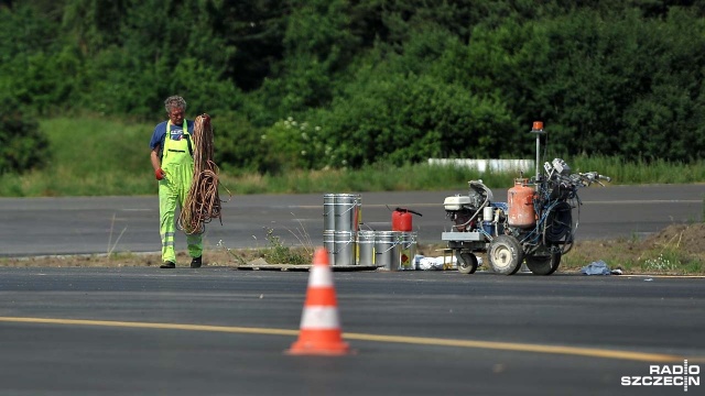 Lotnisko w Goleniowie. Fot. Łukasz Szełemej [Radio Szczecin] Lotnisko w Goleniowie po remoncie za 100 milionów złotych [ZDJĘCIA]