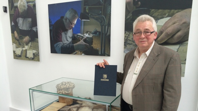 "Mistrzowie rzemiosła" w Muzeum Techniki i Komunikacji Zajezdnia Sztuki w Szczecinie. Fot. Andrzej Kutys [Radio Szczecin] "Mistrzowie rzemiosła" na zdjęciach szczecińskich fotografów [ZDJĘCIA]