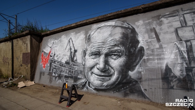 Będzie odsłonięty w XXXV rocznicę podpisania Porozumień Sierpniowych w Szczecinie i powstania Solidarności. Fot. Konrad Nowak [Radio Szczecin] Historia Solidarności na szczecińskim muralu [ZDJĘCIA]