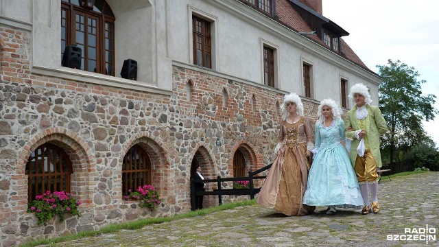 Jarmark Cysterski na terenie byłego klasztoru. Fot. Łukasz Szełemej [Radio Szczecin] Wycieczki po zabytkach i spotkania z historią. Ruszyły EDD [ZDJĘCIA]