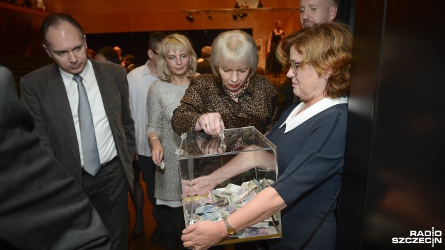 IX koncert charytatywny "Talenty Szczecina" Rotary Klub Szczecin International odbył się w sobotę wieczorem w szczecińskiej filharmonii. Fot. Jarosław Gaszyński [Radio Szczecin] Młodzi muzycy charytatywnie. Talenty Szczecina w filharmonii [WIDEO, ZDJĘCIA]