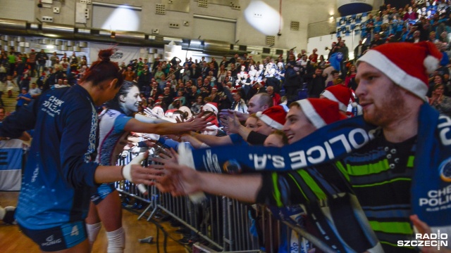 Siatkarki Chemika pokonały Eczacibasi Stambuł 3:1 w czwartej kolejce spotkań grupy C Ligi Mistrzyń. Fot. Jarosław Gaszyński [Radio Szczecin] Chemik pokonał triumfatora Ligi Mistrzyń [WIDEO, ZDJĘCIA]